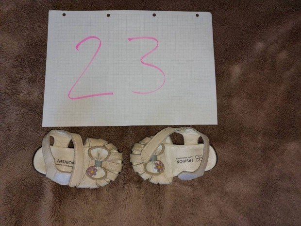 23-as gyerek, baba szandi elad