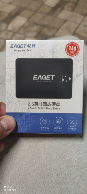 240gb SSD eaget tbb darab!