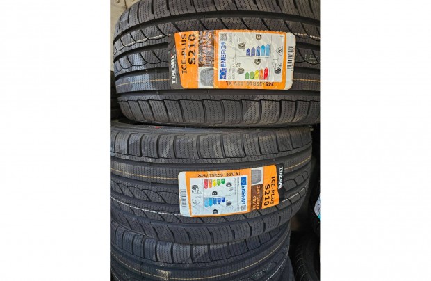 245/35R19 Tracmax Winter93V XL j Tli Gumi Akci!!!