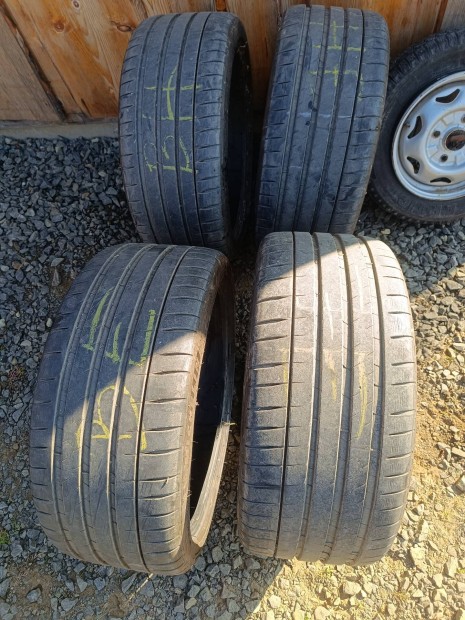 245/35/19 Michelin pilot sport4s