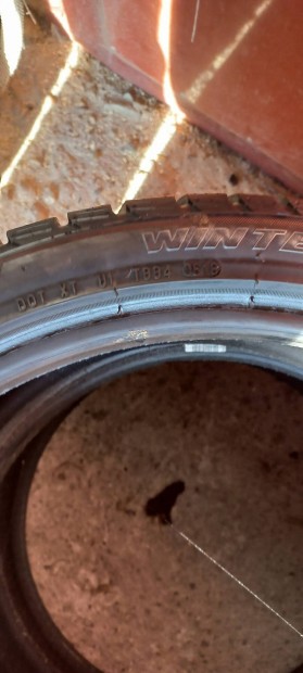 245/35 R19 Pirelli 