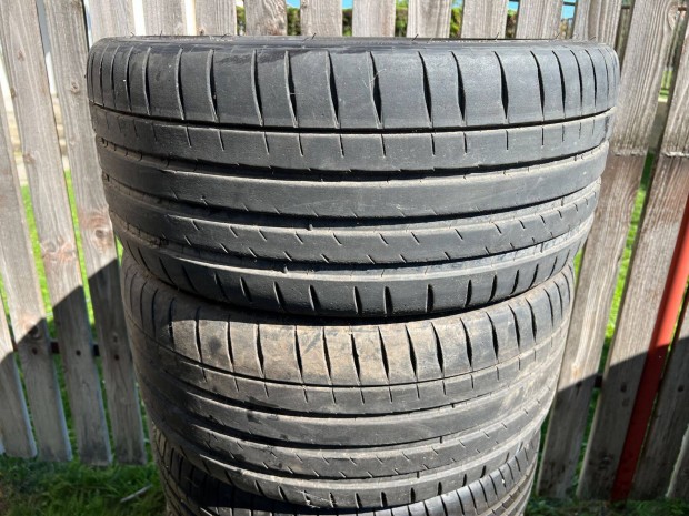 245/35 R19 michelin 2db nyri gumi