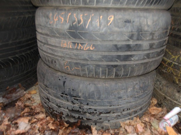 245/35r19 Bridgestone nyri gumi ajndk szerelssel