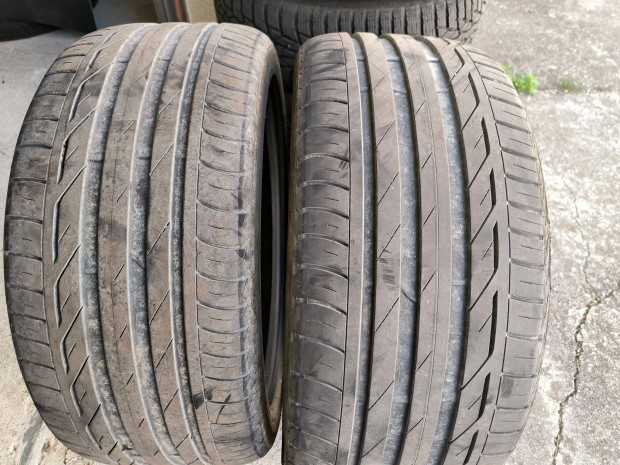245/40R18 30e/2db Bridgestone nyáigumi