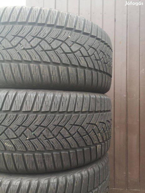 245/40R18 jszer Dunlop tligumik