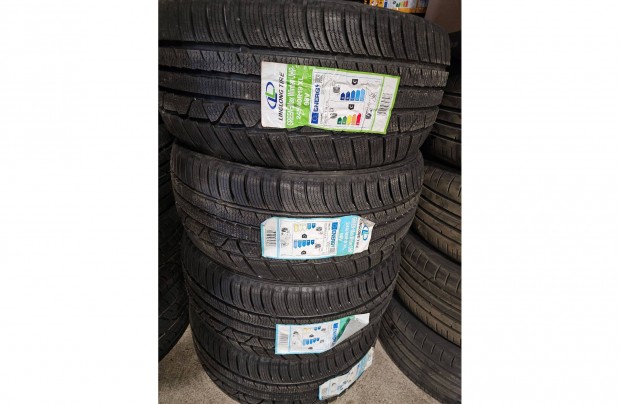 245/40R19 Linglong Winter UHP 98V XL j Tli Gumi!!!