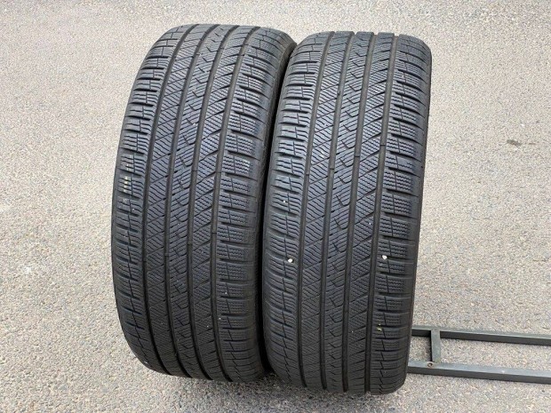 245/40R20 Vredestein Quatrac Pro+ XL n�gy�vszakos gumi 20" all season