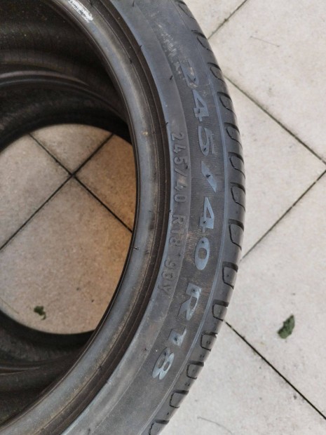 245 40 18 pirelli 245/40 R 18 nyári gumi 2 db