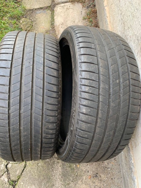 245 40 19 bridgestone pirelli nyti gumik