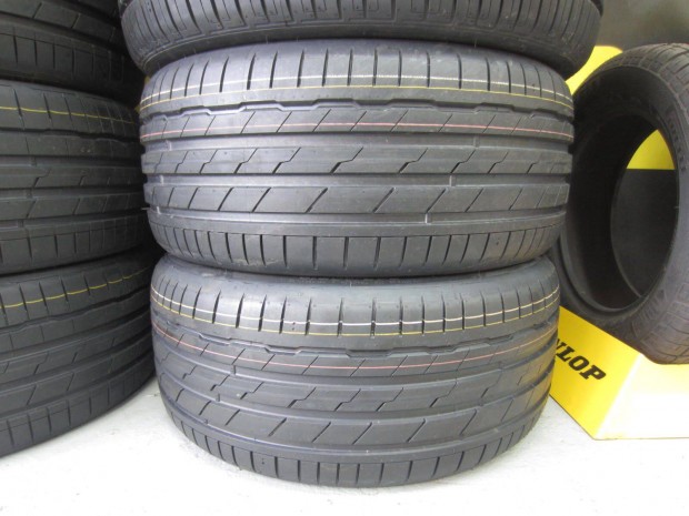 245/40 R19 Hankook S1 Evo3 RFT 98Y