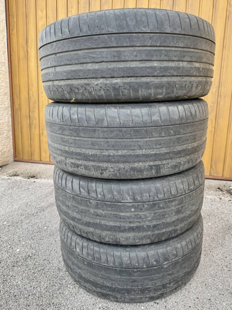 245/40 ZR19 98Y Michelin Pilot Sport 4 szett gumi