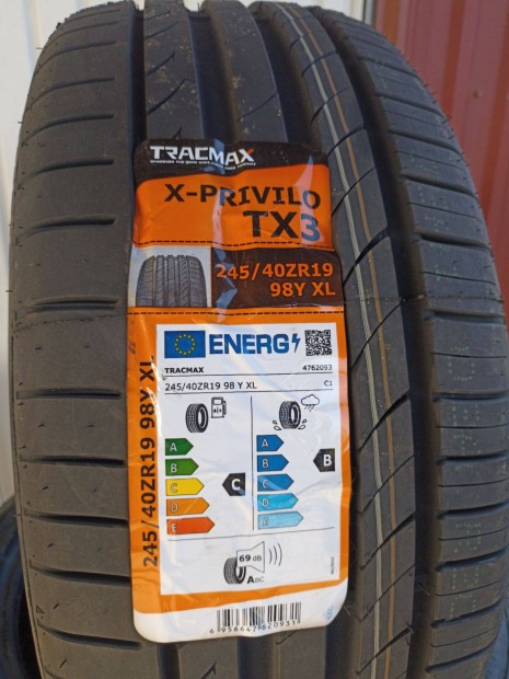 245/40 r19 98Y xl Tracmax tx3 nyrigumi garnitra