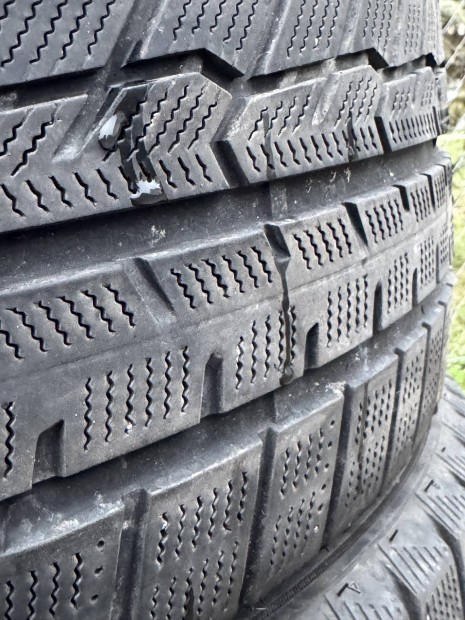 245/40r18 Snowfun FSR-901 t�ligumi 10e/4db