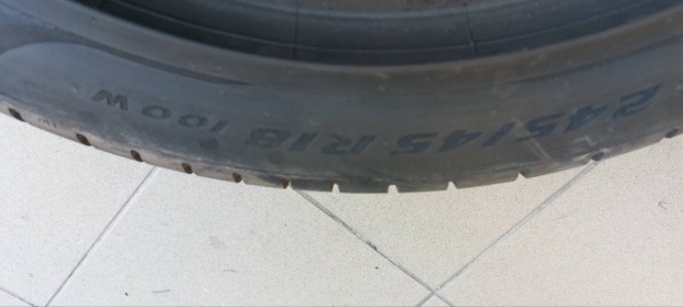 245/45R18 Pirelli 2db