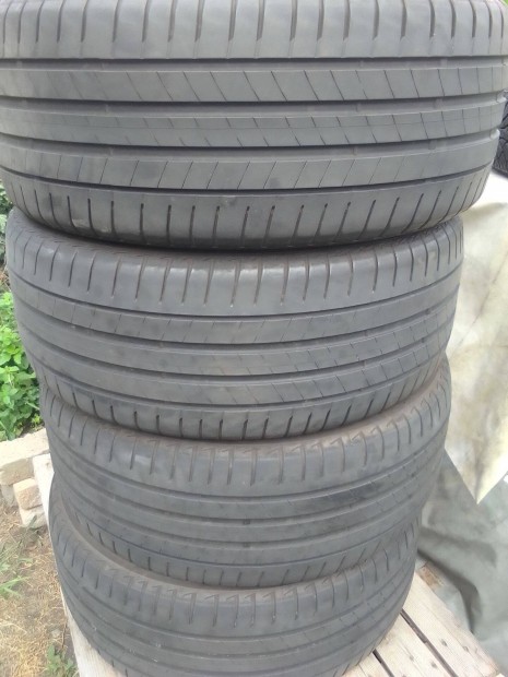 245/45R19 Bridgestone Turanza T005 ny�ri gumi