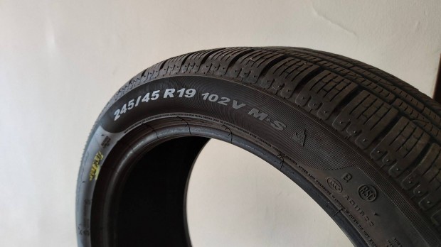 245/45R19 defekttr Pirelli Sottozero W240 Serie II RSC 1db tli gumi