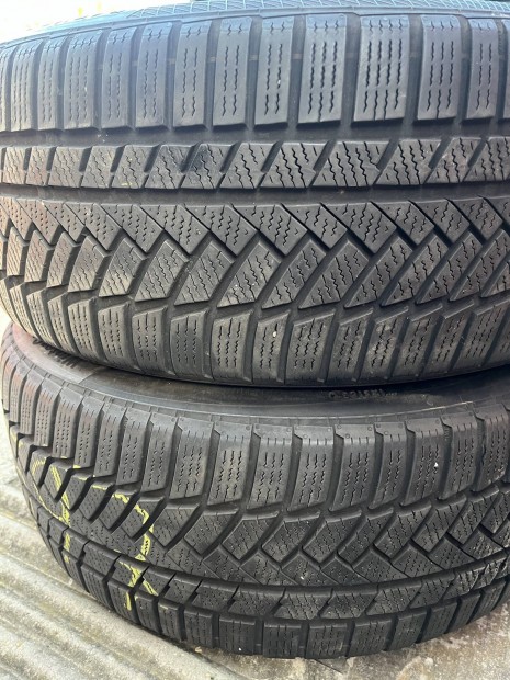 245/45R19 teligumi elado(2db)