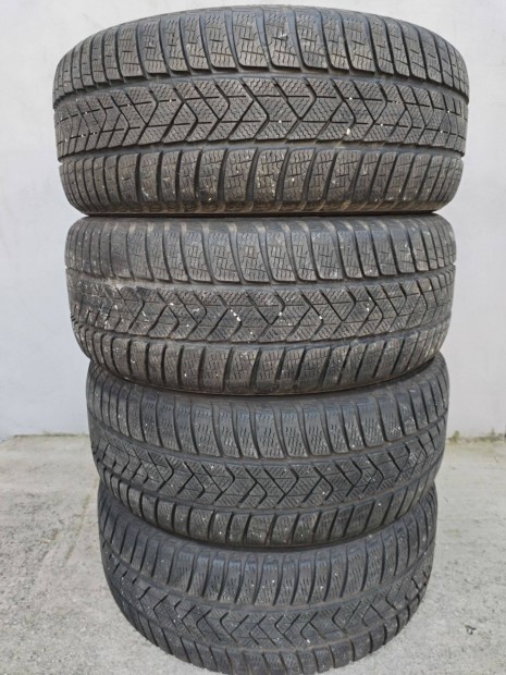 245 45 18 pirelli 245/45 R 18 tli gumi garnitura