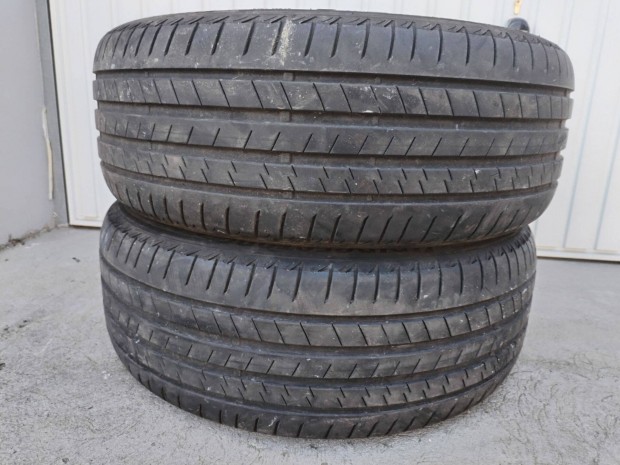 245 45 20 bridgestone RSC nyári gumi 2 db