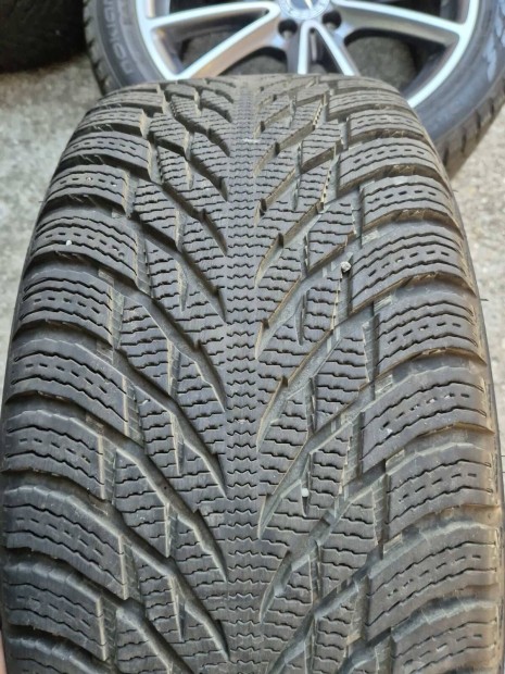 245/45 R18 245/45R18 XL Nokian j llapot tli gumi