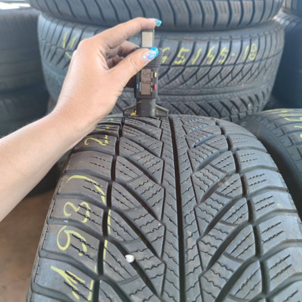 245/45 R18 Goodyear téli gumi 35000ft a 2db/193/