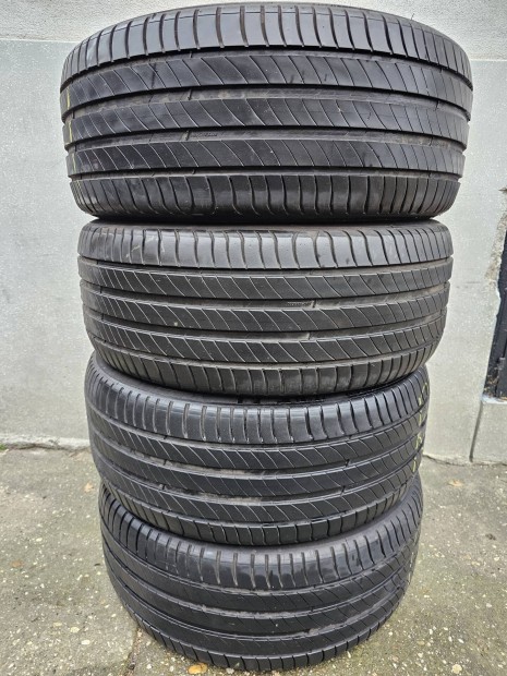 245/45 R18 Michelin nyrigumik