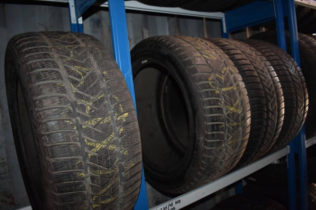 245/45 R18 Pirelli Sottozero3 tli DOT:2518 6mm 4db