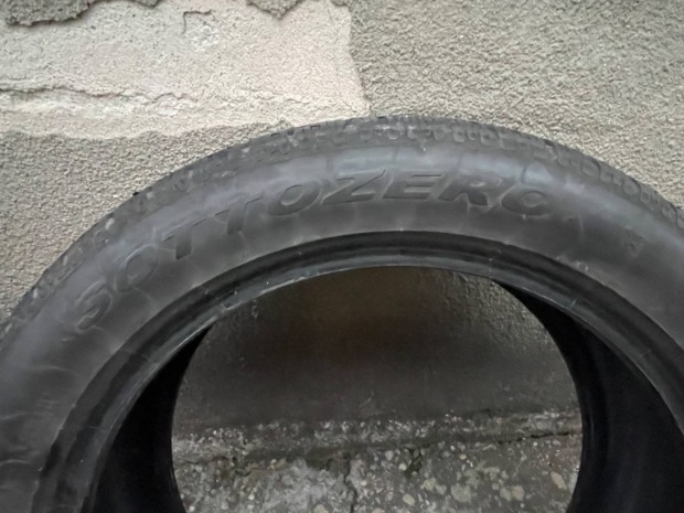 245/45 R18 Pirelli Sottozero 3db tli gumi