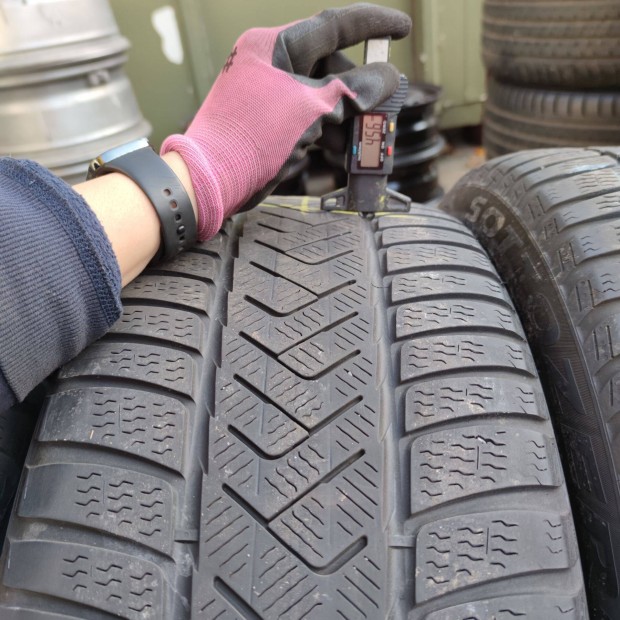 245/45 R18 és 275/40 R18 Pirelli téli gumi 99000ft a 4db /190/