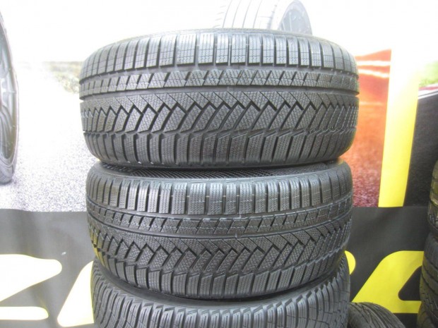 245/45 R19 Continental TS850P 102V