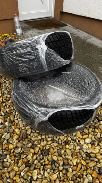 245/45 R19 tli gumi
