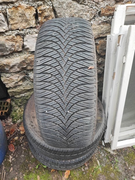 245/45 R19 tli gumi 1 db