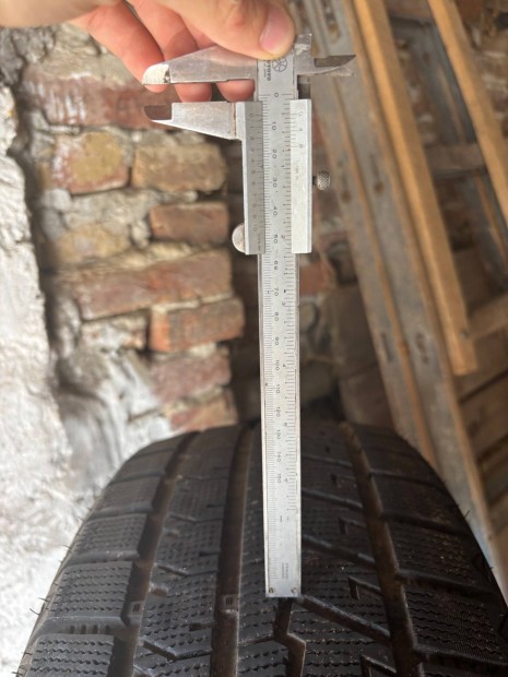 245/45 R19 tligumi