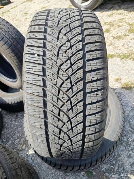 245/45 r18 90%os 2db Good&Jear téli gumi eladó