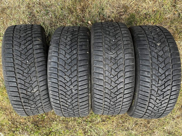 245/45 r18 Dunlop tligumi