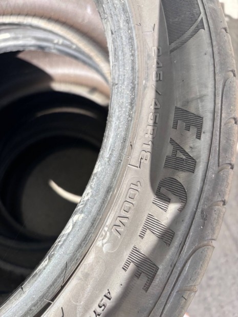 245/45 r18 Goodyear