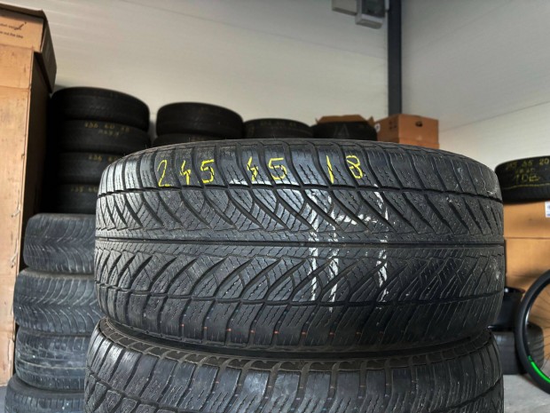 245/45 r18 Goodyear Utragrip 8 4db tligumi 245/45r18 garnitra