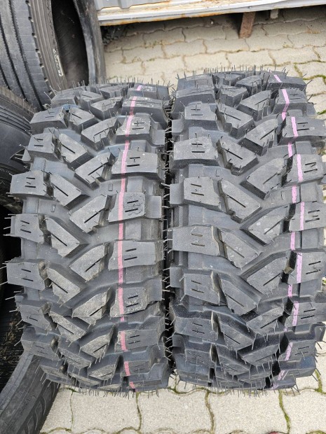 245/70R16 Raptor M/T Futzott 4X4 Terep Gumi Akci!!!