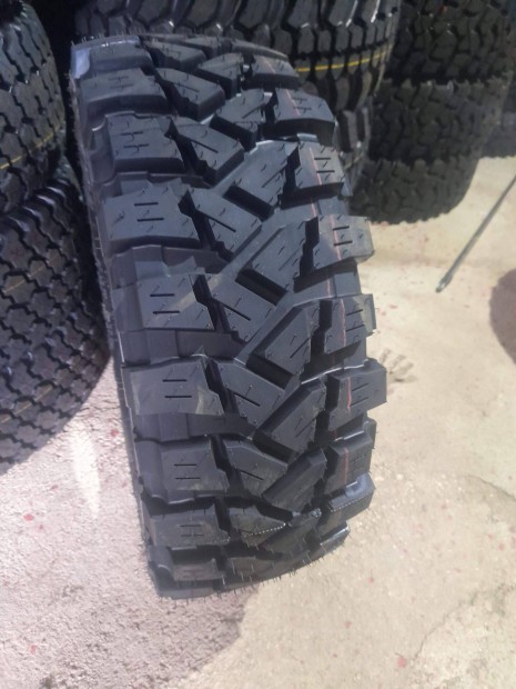 245/70R16 Raptor mints terepgumi