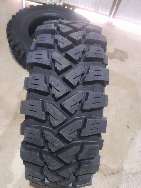 245/70R16 Trapator mint�s terepgumi