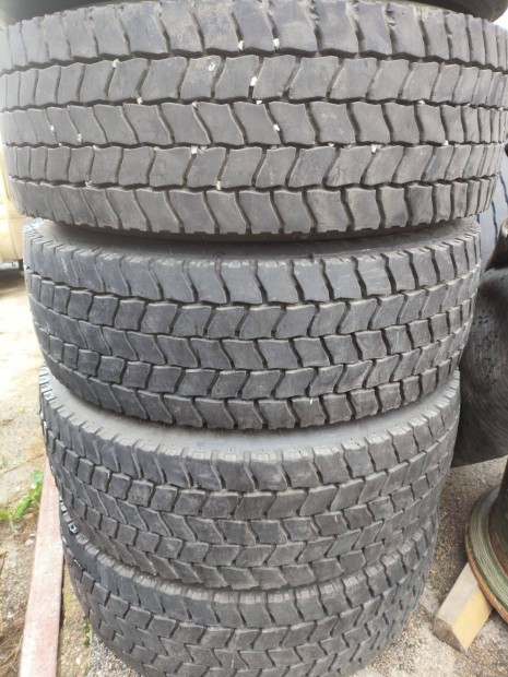245/70 R17.5 használt húzó gumik 245 70 17.5 245 70R17.5