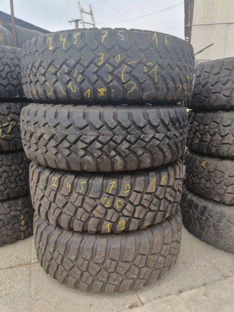245/70 illetve 75R16 Hankook, Bfgodrich terep gumi