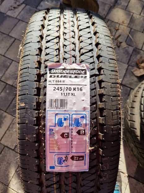 245/70r16 Bridgestone terepjaro gumi 1db j