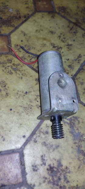 24V DC Motor Elad