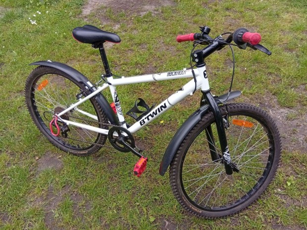 24" Gyerekbicikli