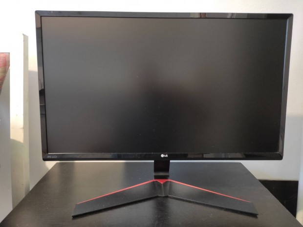 24" LG LCD gamer monitor elad