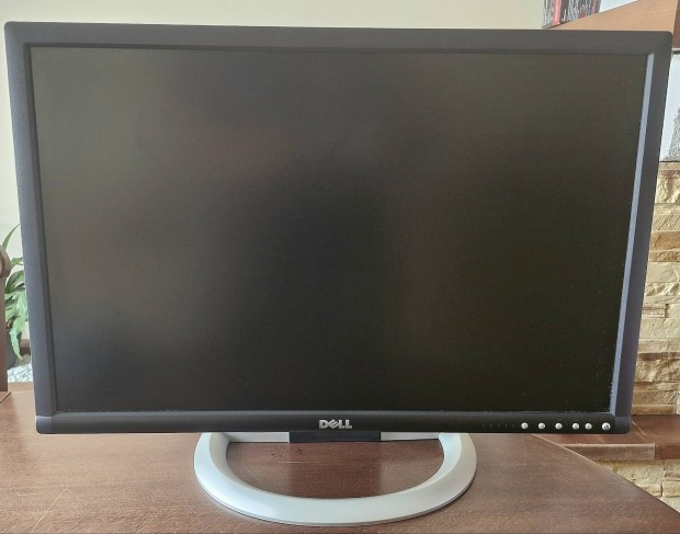 24 colos FHD Dell monitor elad!