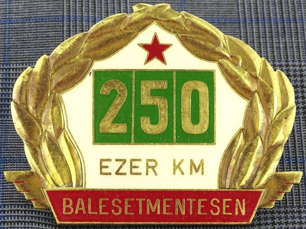 250 ezer km Balesetmentesen vetern htrcs jelvny