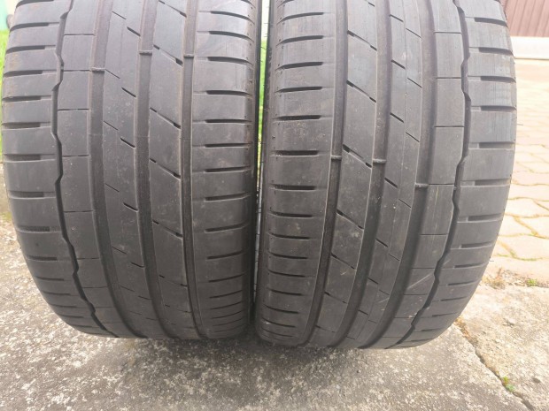 255/35R18 43e/2db Hankook ny�rigumi 255/35 18