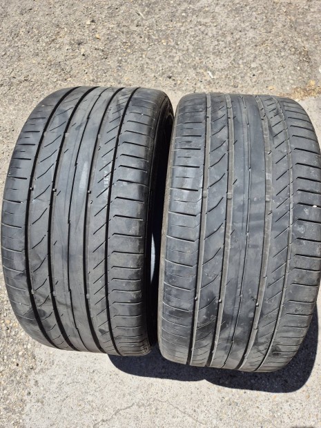255/35R19 Continental